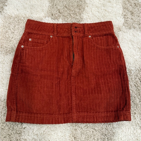 BDG Rust Corduroy Skirt - Picture 3 of 6